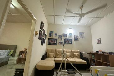 SL 6, Bandar Sungai Long