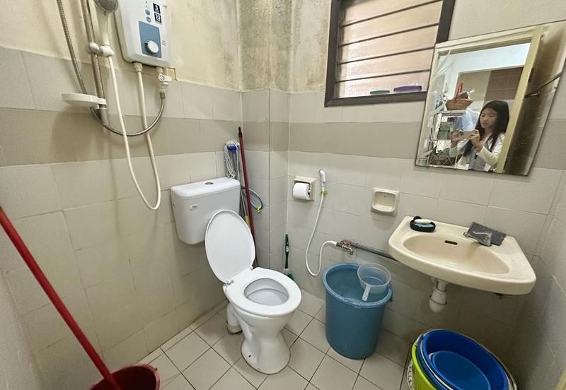 SL 6, Bandar Sungai Long