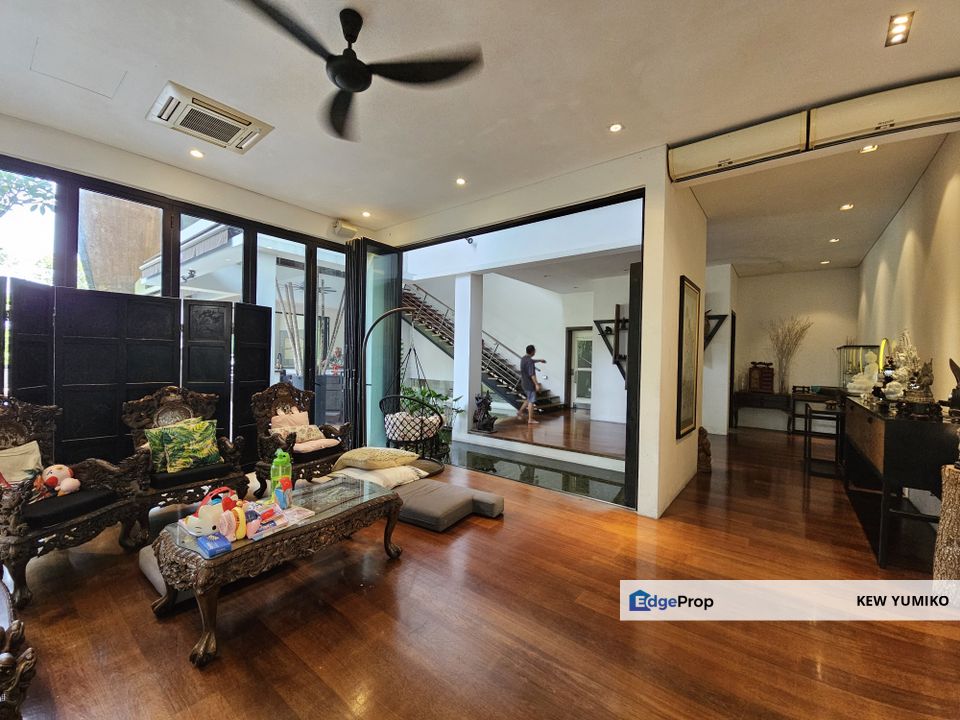 3.5 Storey Modern Bali Style Bungalow, Bukit Gita Bayu, Selangor, Seri Kembangan