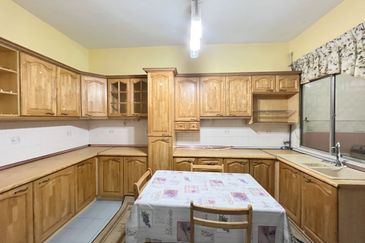 Bandar Tun Hussein Onn