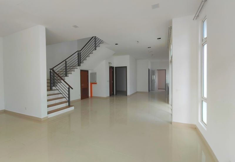 Suria Villa @ Sungai Long