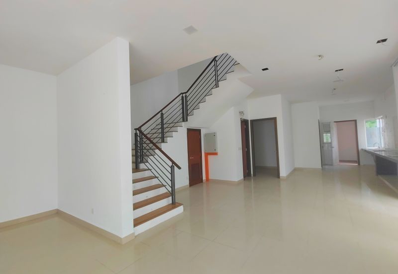 Suria Villa @ Sungai Long