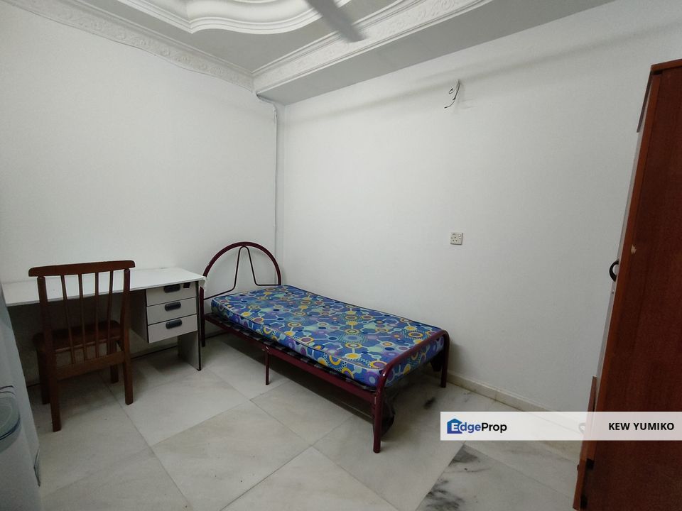 Fully Extended 2 Storey Terrace, Taman Connaught, Kuala Lumpur, Cheras