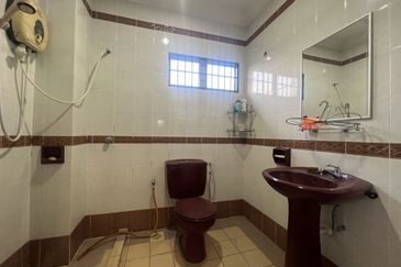 Bandar Tun Hussein Onn