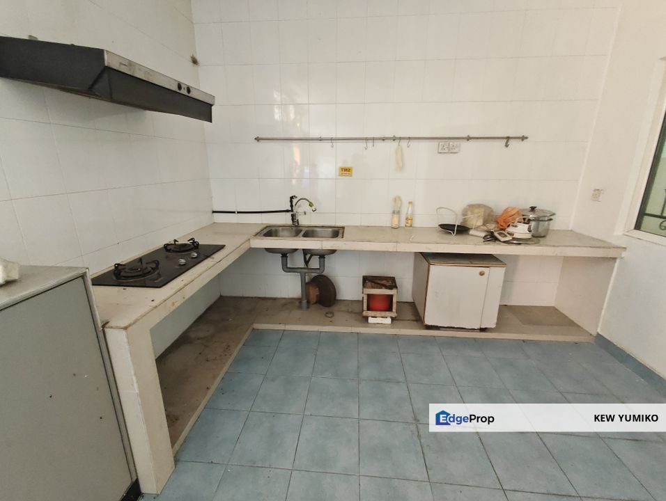 Super Cheap Grade A 2.5 Storey Terrace,  Taman Megah Cheras, Selangor, Batu 9th Cheras