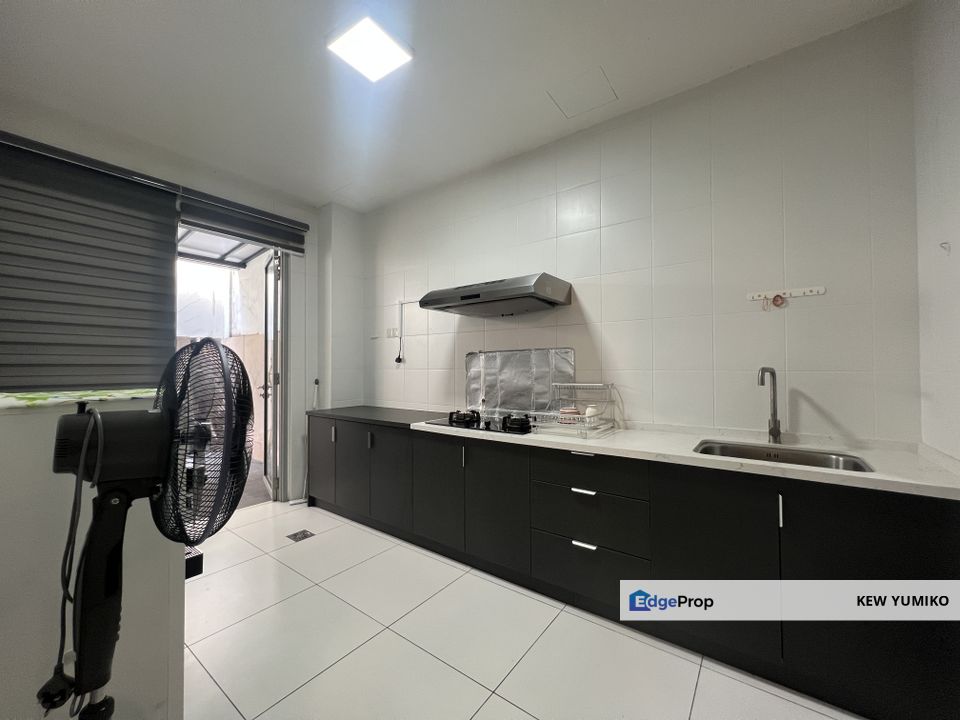 Low Density 3 storey Semi-D @ East Park 72, Bandar Mahkota Cheras, Selangor, Cheras South