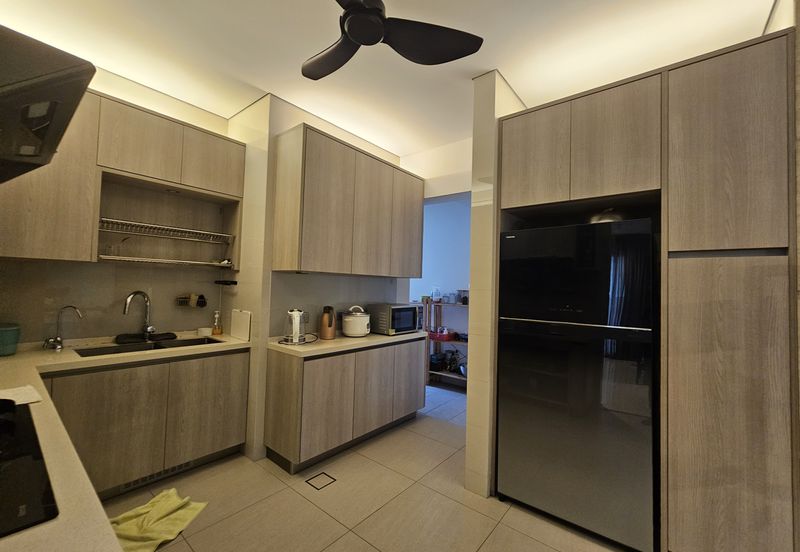 The Grove @ Lake Fields