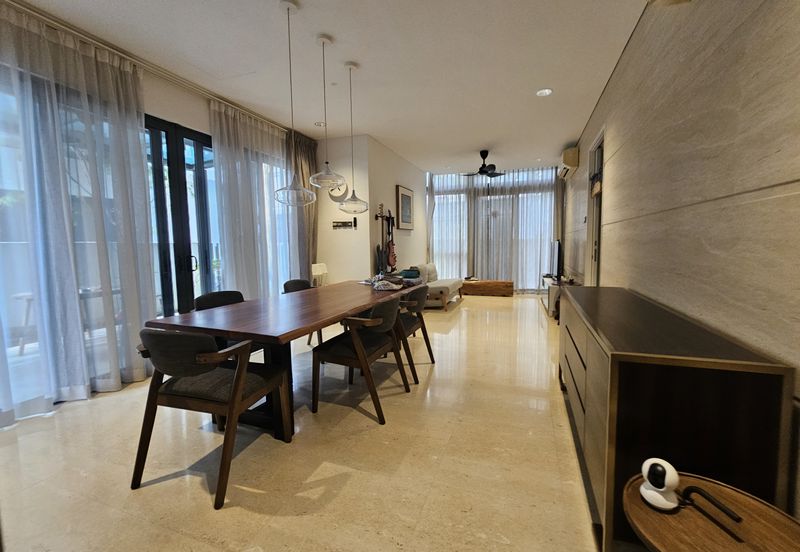 The Grove @ Lake Fields