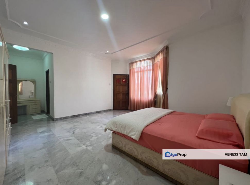 Good condition semi-D Cheras Perdana CP8, Selangor, Cheras