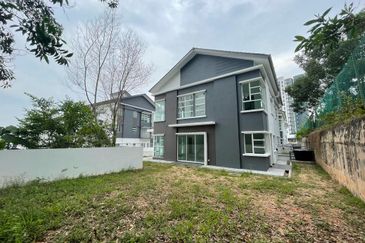 Taman Pinggiran Mahkota