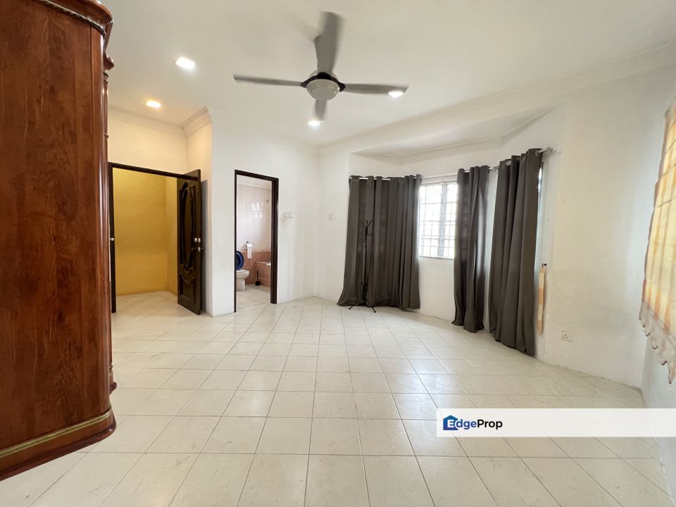 2x master room, back extended freehold 5r4b, Selangor, Batu 9th Cheras