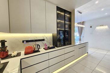 Residensi Emerald Damai (Emerald Hills)