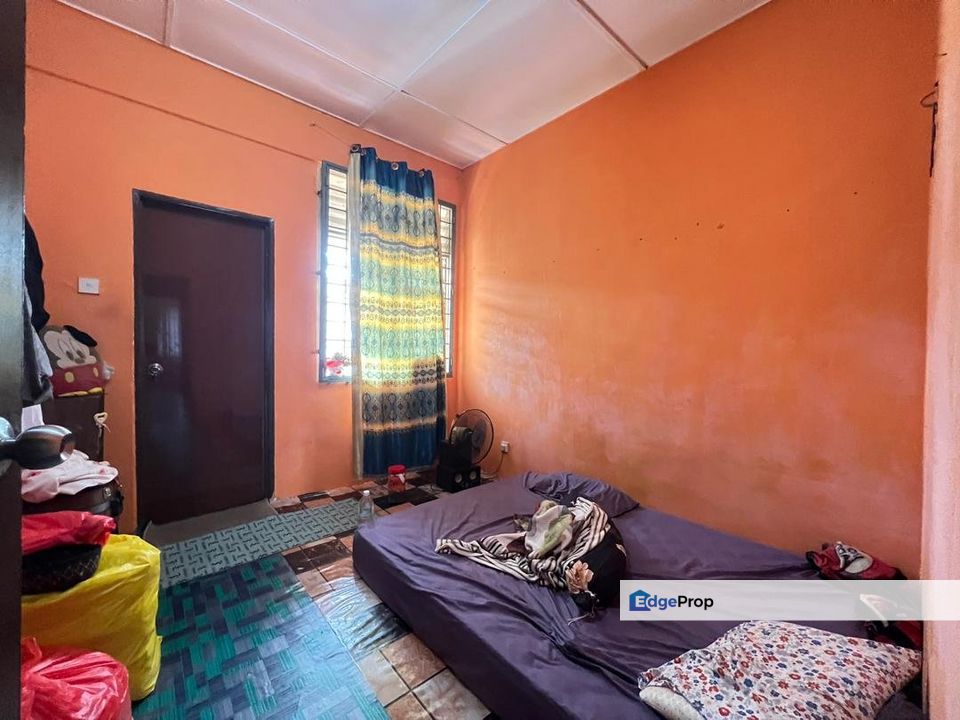 Super Cheap! Gated guarded Freehold, Selangor, Cheras