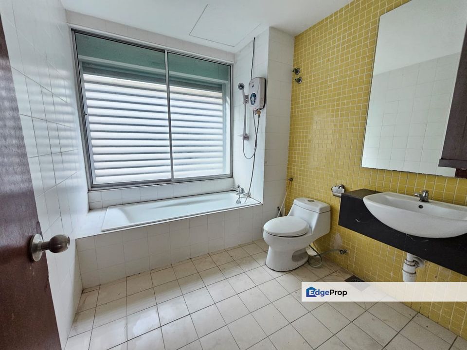 Corner with land, Basic 4r3b View to believe, Kuala Lumpur, Cheras