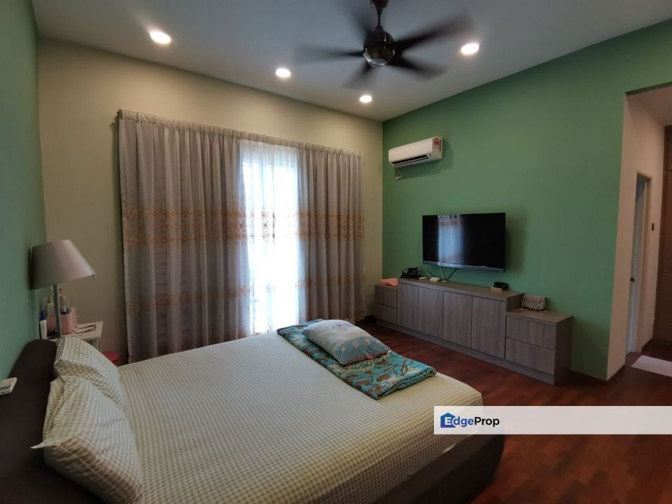 Good condition Gated guarded Freehold, Selangor, Cheras South