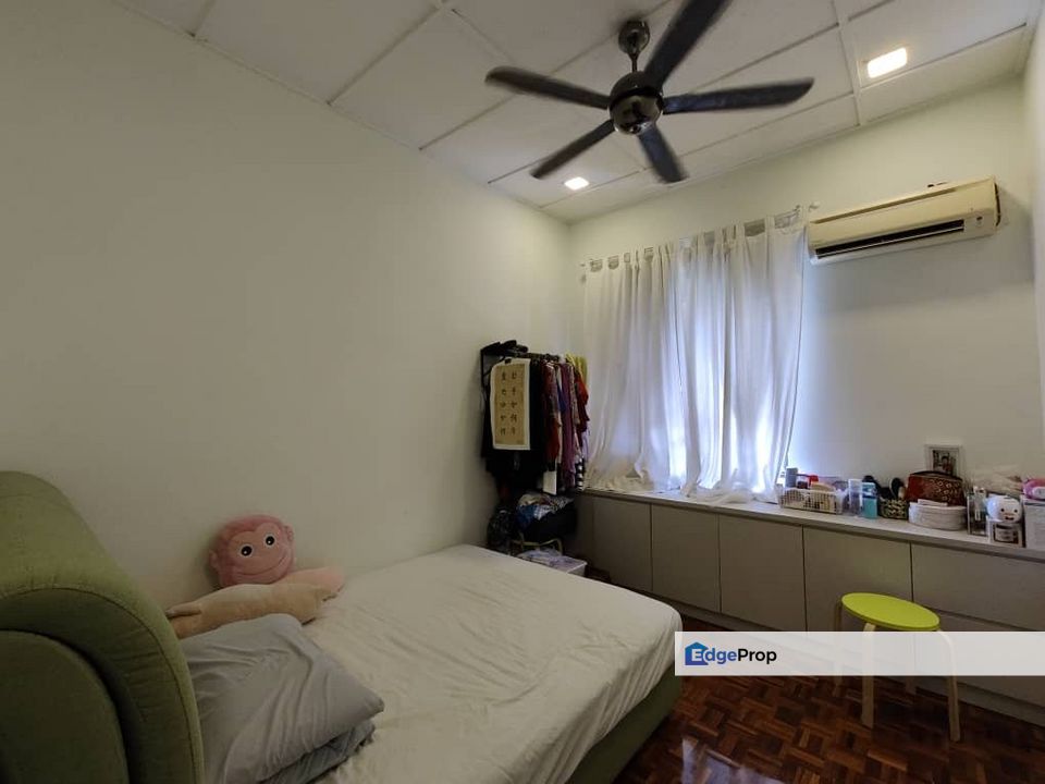 Super Cheap! Gated guarded Freehold Fully reno, Selangor, Bandar Sungai Long