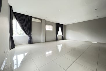 Taman Pinggiran Mahkota