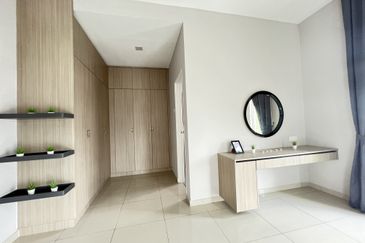 Taman Pinggiran Mahkota