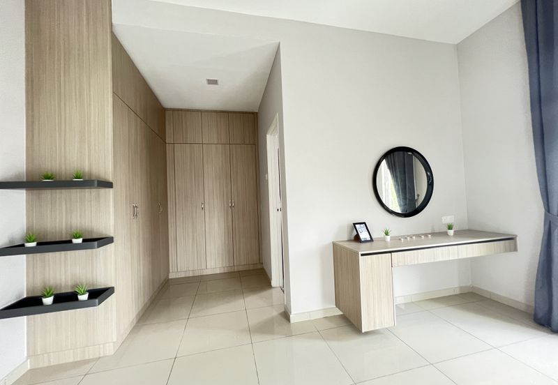 Taman Pinggiran Mahkota