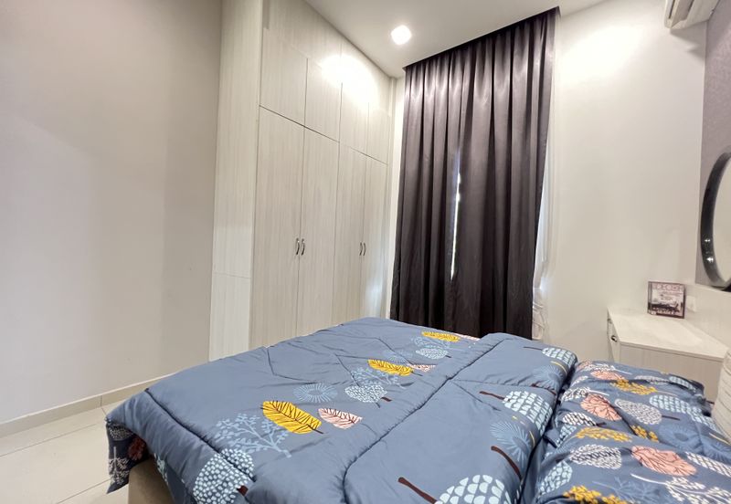 Taman Pinggiran Mahkota