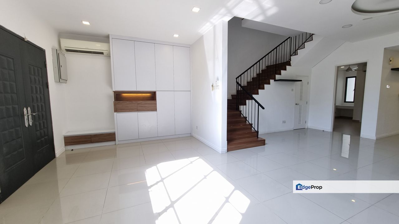 Fully renovated Strict security , Selangor, Cheras South