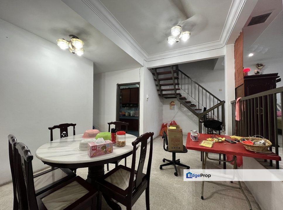 Gated guarded Well condition 4r3b , Kuala Lumpur, Cheras