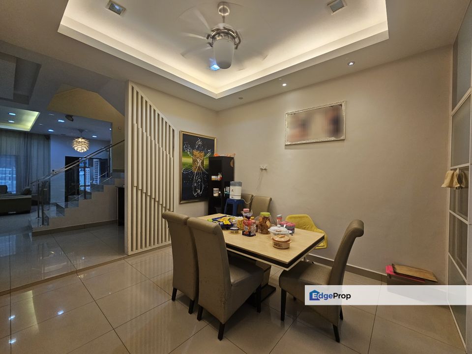 3sty terrace house,nice condition , Selangor, Batu 9th Cheras