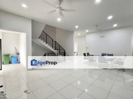 Endlot with big land,3sty semi-D, Selangor, Kajang