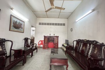 Happy Garden (Taman Gembira)