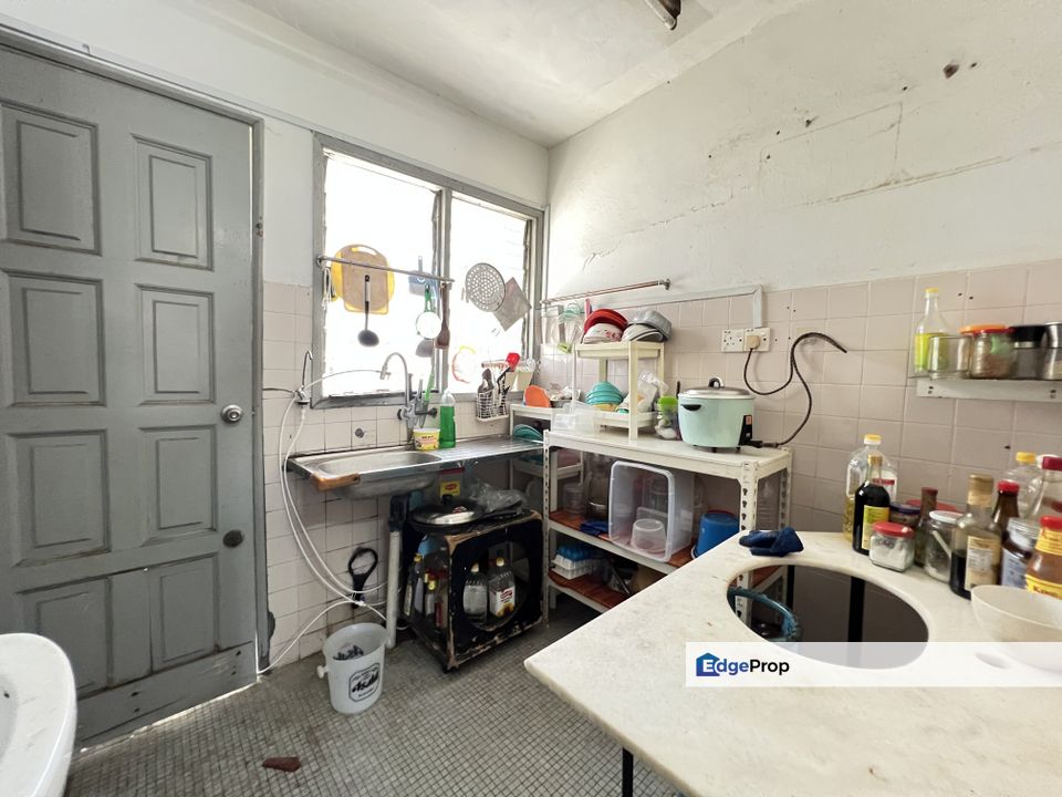 Super cheap,walking distance to mrt, Kuala Lumpur, Cheras