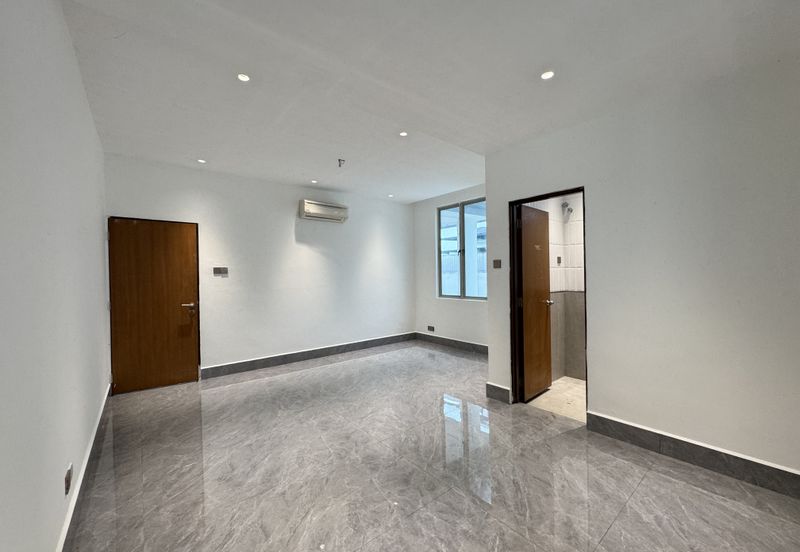 Taman Taynton (Taynton View)