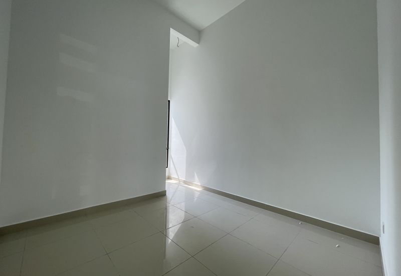 Legasi 2 , Bandar Kinrara