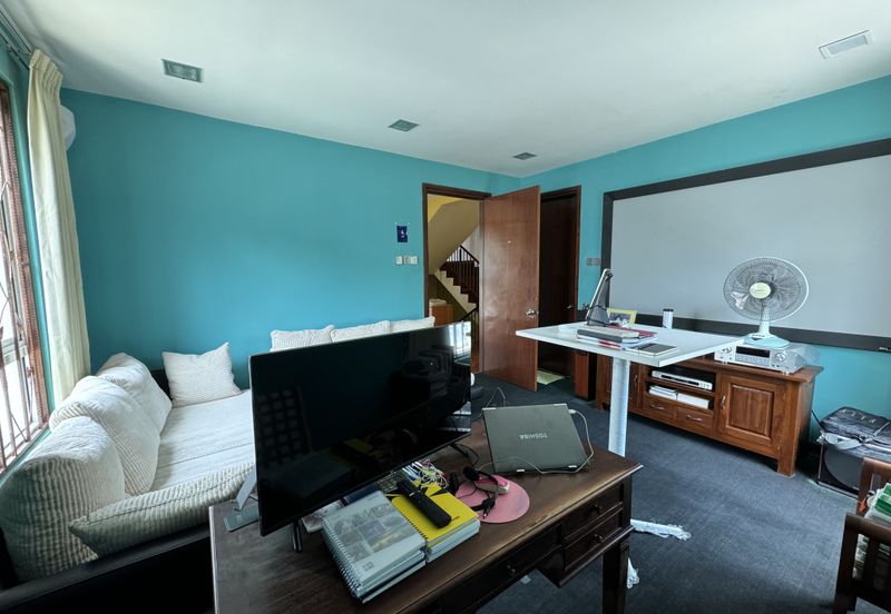 Bukit Mandarina Damai