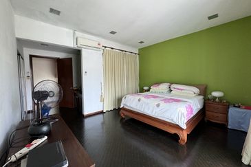 Bukit Mandarina Damai