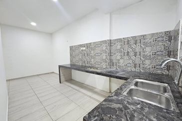 Limited,2sty terrace,well maintained,renovated