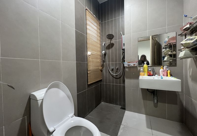 3 sty semi-D @ Laville , Cheras Selatan