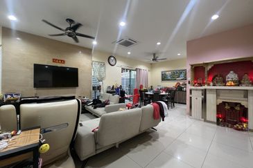 3 sty semi-D @ Laville , Cheras Selatan