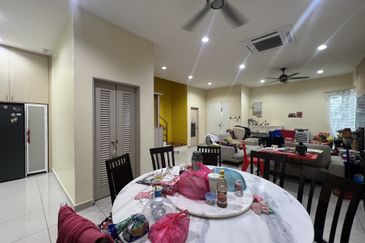 3 sty semi-D @ Laville , Cheras Selatan