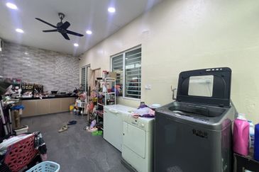 3 sty semi-D @ Laville , Cheras Selatan