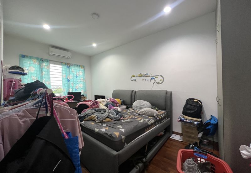 3 sty semi-D @ Laville , Cheras Selatan