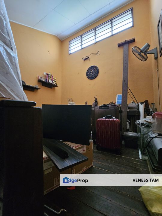 Double sty fully renovated superlink  at Cheras Vista, Selangor, Cheras South