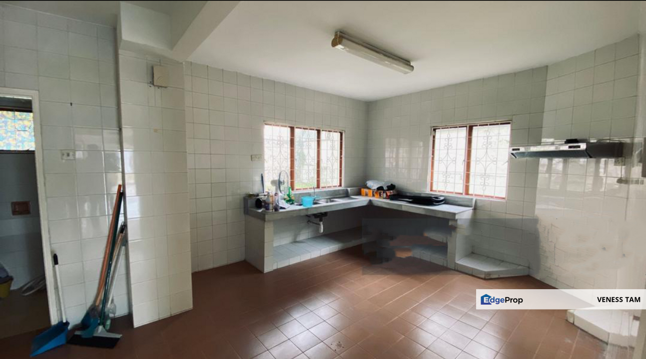 2 Sty OUG bungalow, Kuala Lumpur, KL City