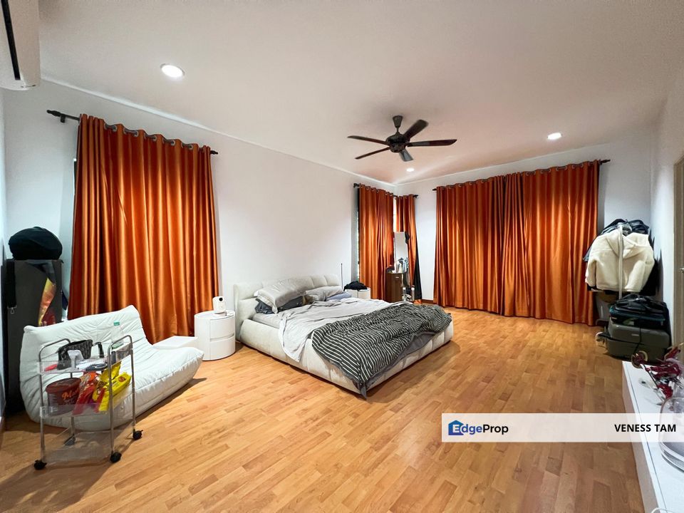 Good Condition 2.5 Storey Semi- D  Hijauan Residence, Batu 9, Selangor, Batu 9th Cheras