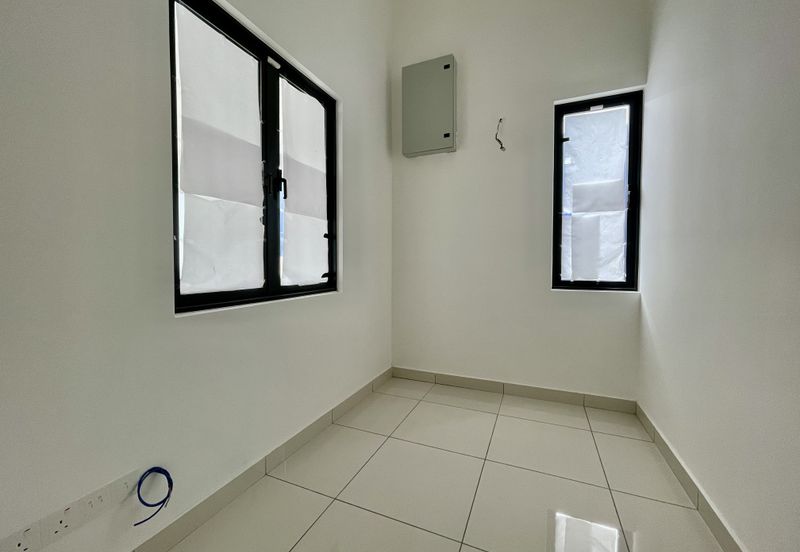 Taman Mawar, Bandar Kinrara Puchong