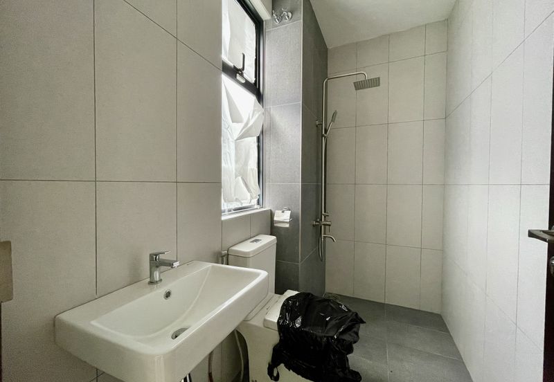 Taman Mawar, Bandar Kinrara Puchong