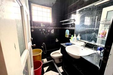 Happy Garden (Taman Gembira)