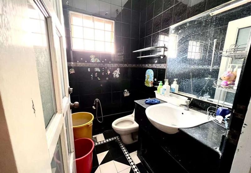 Happy Garden (Taman Gembira)