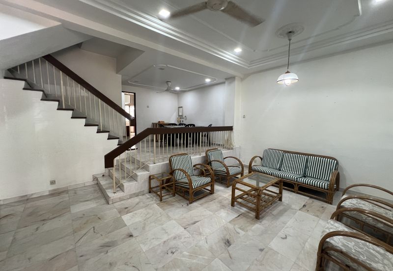 Happy Garden (Taman Gembira)