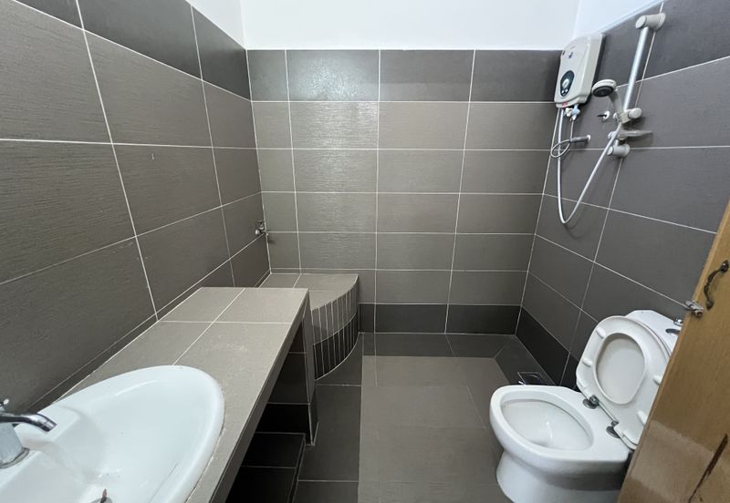 Happy Garden (Taman Gembira)