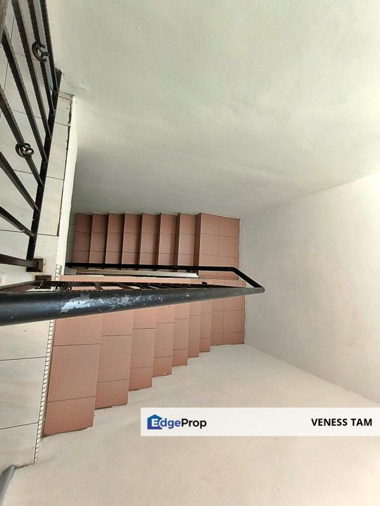 Cheap Good Condition 3 Sty Extended Endlot @ Sri Petaling , Kuala Lumpur, Bukit Jalil